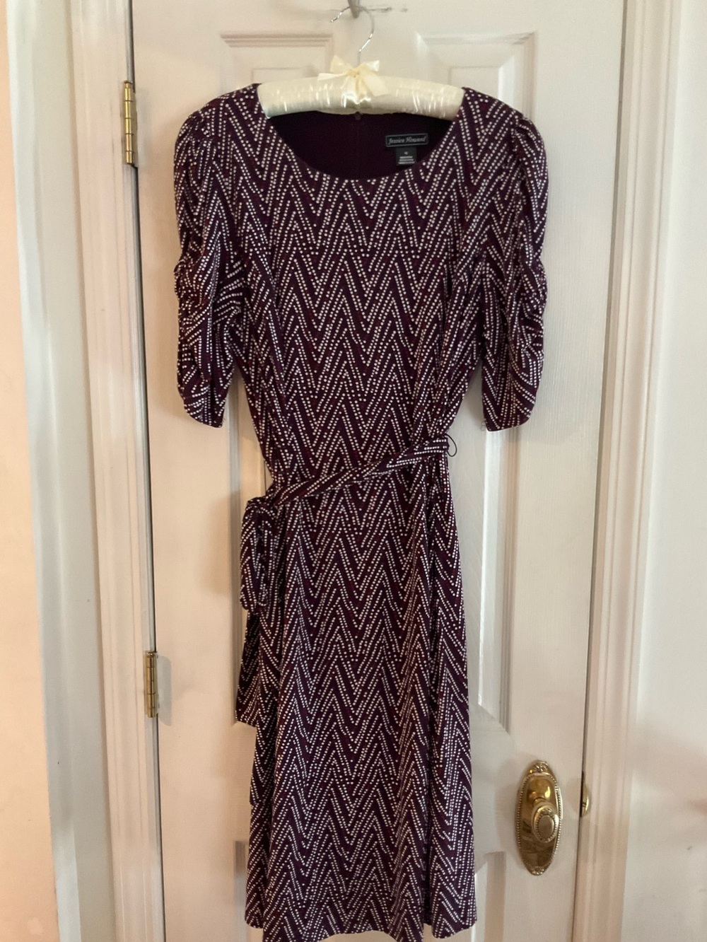 Jessica Howard Maroon Print Jersey Wrap Dress size 16